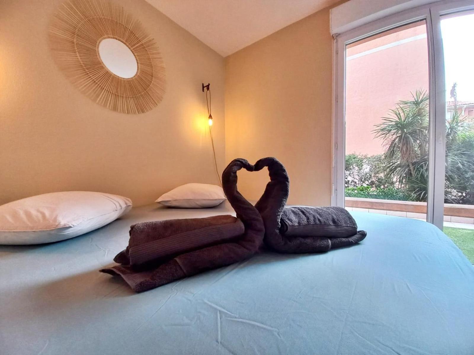 Port Frejus - Tout A Pied - Wifi - Clim 외부 사진